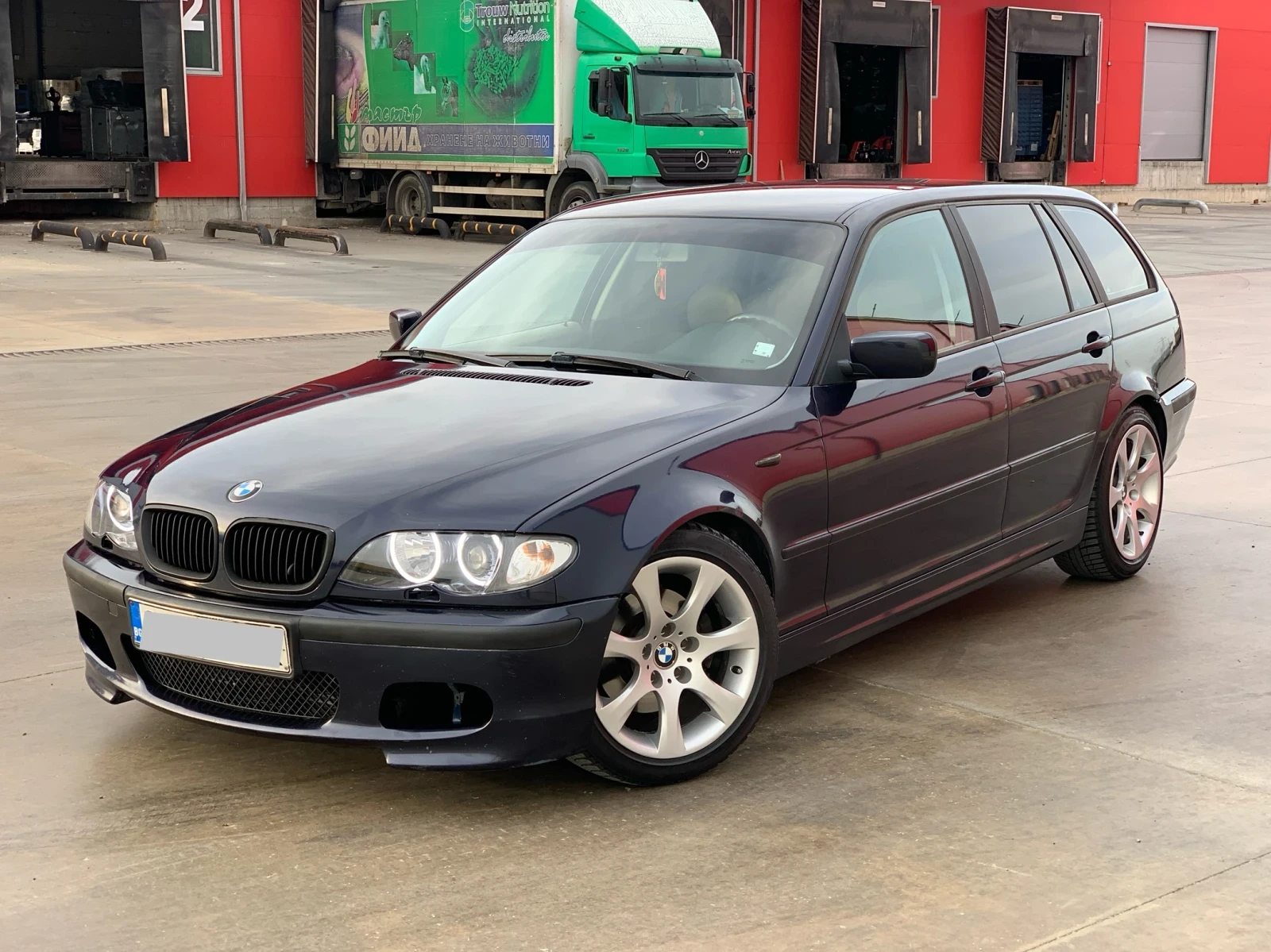 BMW 320 D Автомат, снимка 2 - Автомобили и джипове - 54228324