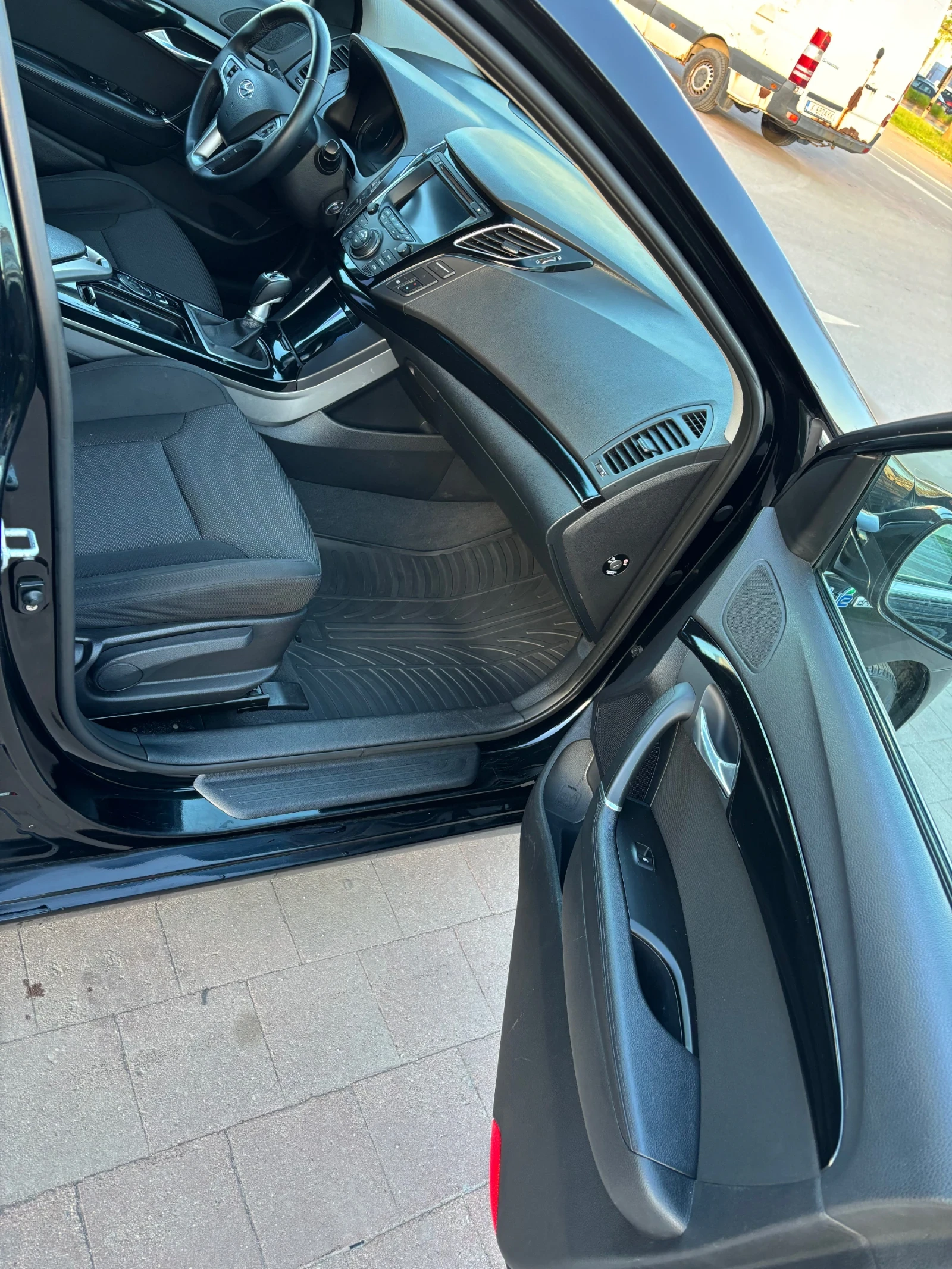 Hyundai I40, снимка 11 - Автомобили и джипове - 54313929