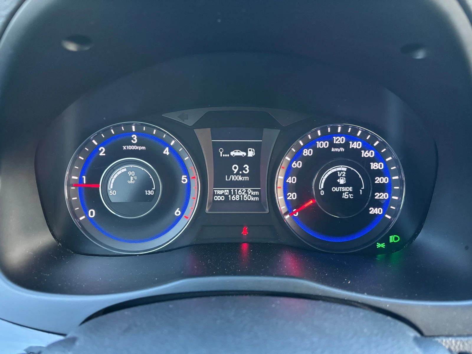 Hyundai I40, снимка 15 - Автомобили и джипове - 54313929