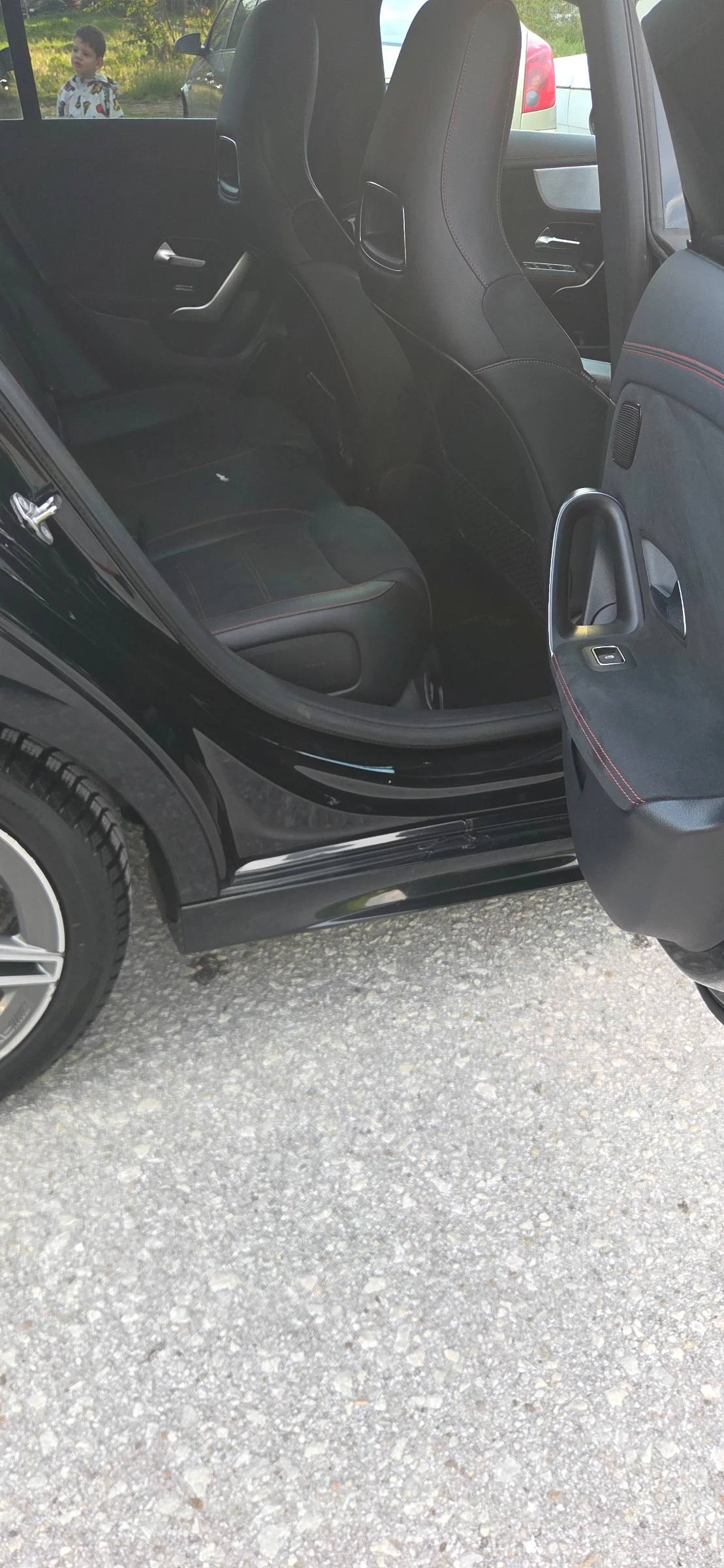 Mercedes-Benz CLA 200, снимка 17 - Автомобили и джипове - 54424267