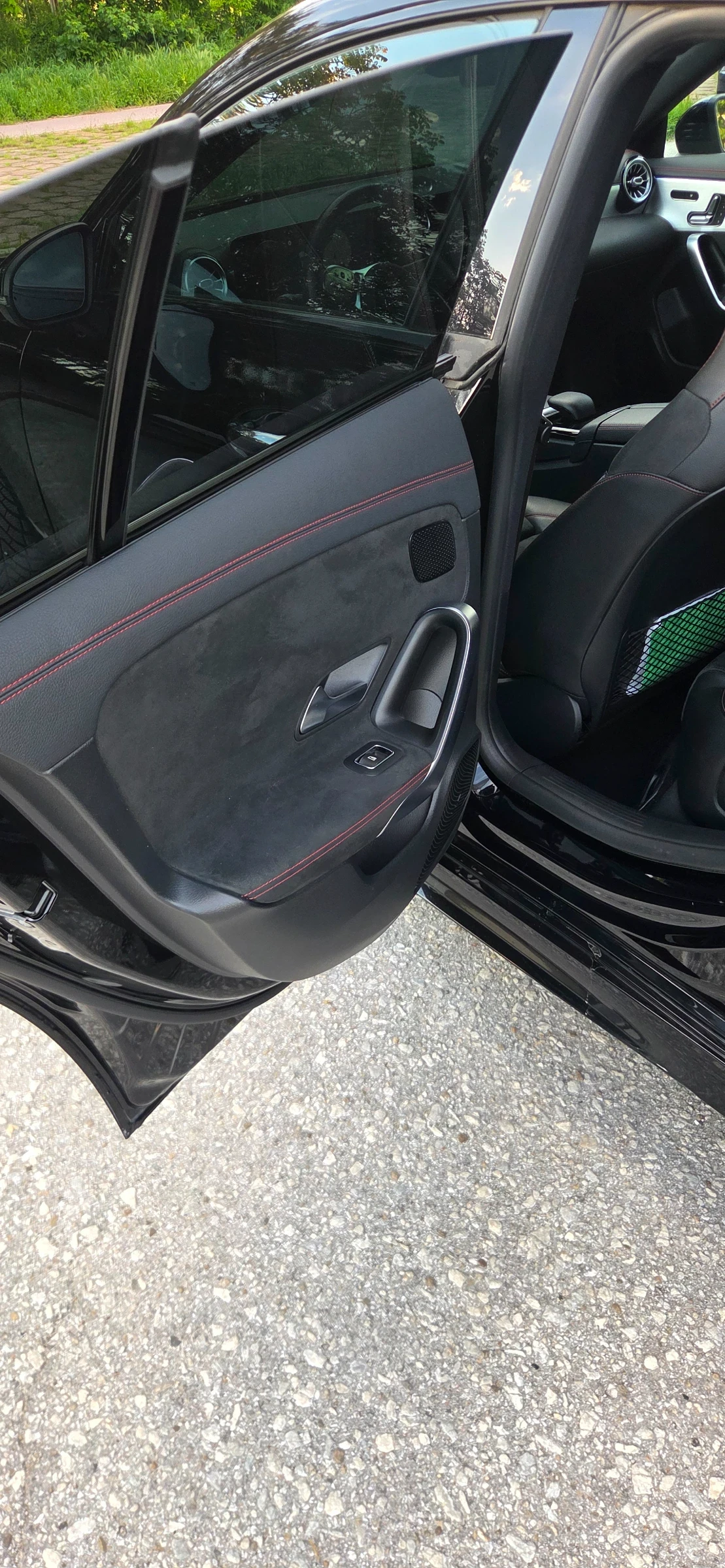 Mercedes-Benz CLA 200, снимка 15 - Автомобили и джипове - 54424267