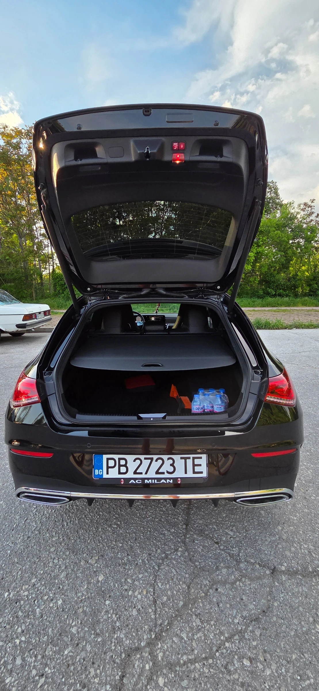 Mercedes-Benz CLA 200, снимка 6 - Автомобили и джипове - 54424267