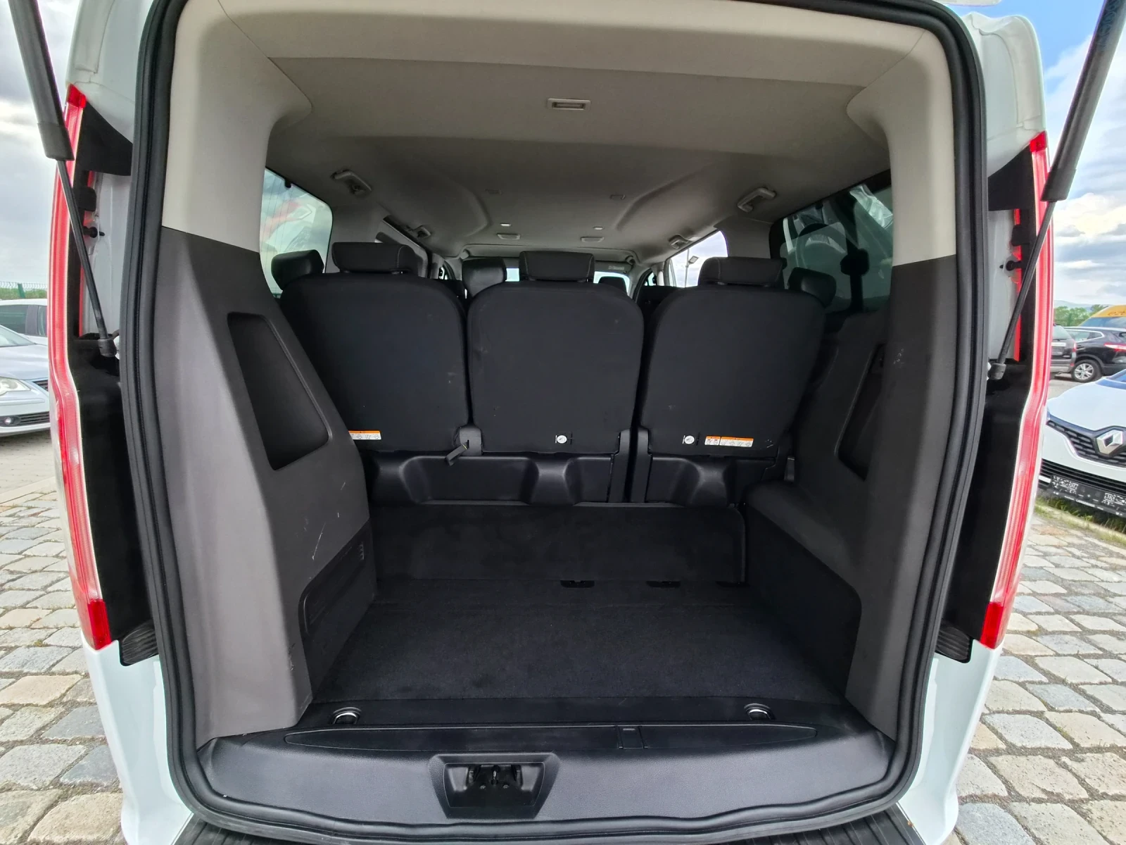 Ford Transit Custom 2.0TDCI 130�� ��������� 8 ����� ���� 6 | Mobile.bg � ����������� 8