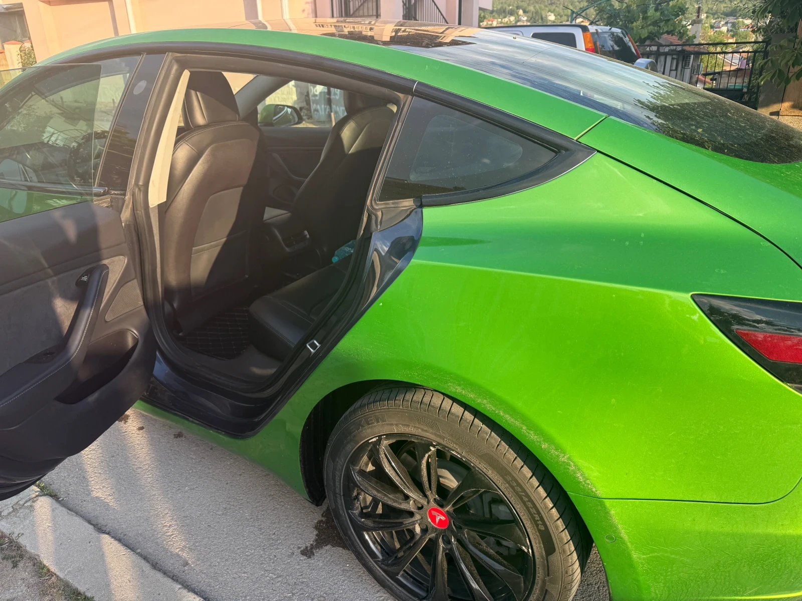 Tesla Model 3 Long range 4x4, снимка 5 - Автомобили и джипове - 54729957