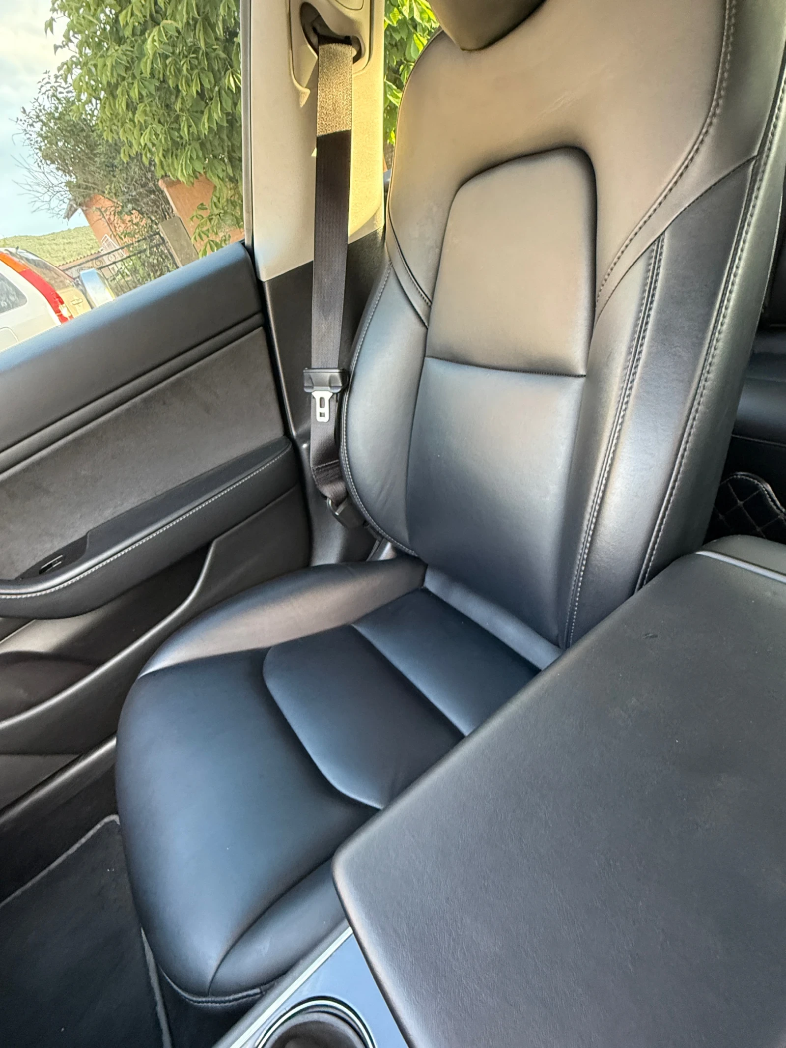 Tesla Model 3 Long range 4x4, снимка 2 - Автомобили и джипове - 54729957