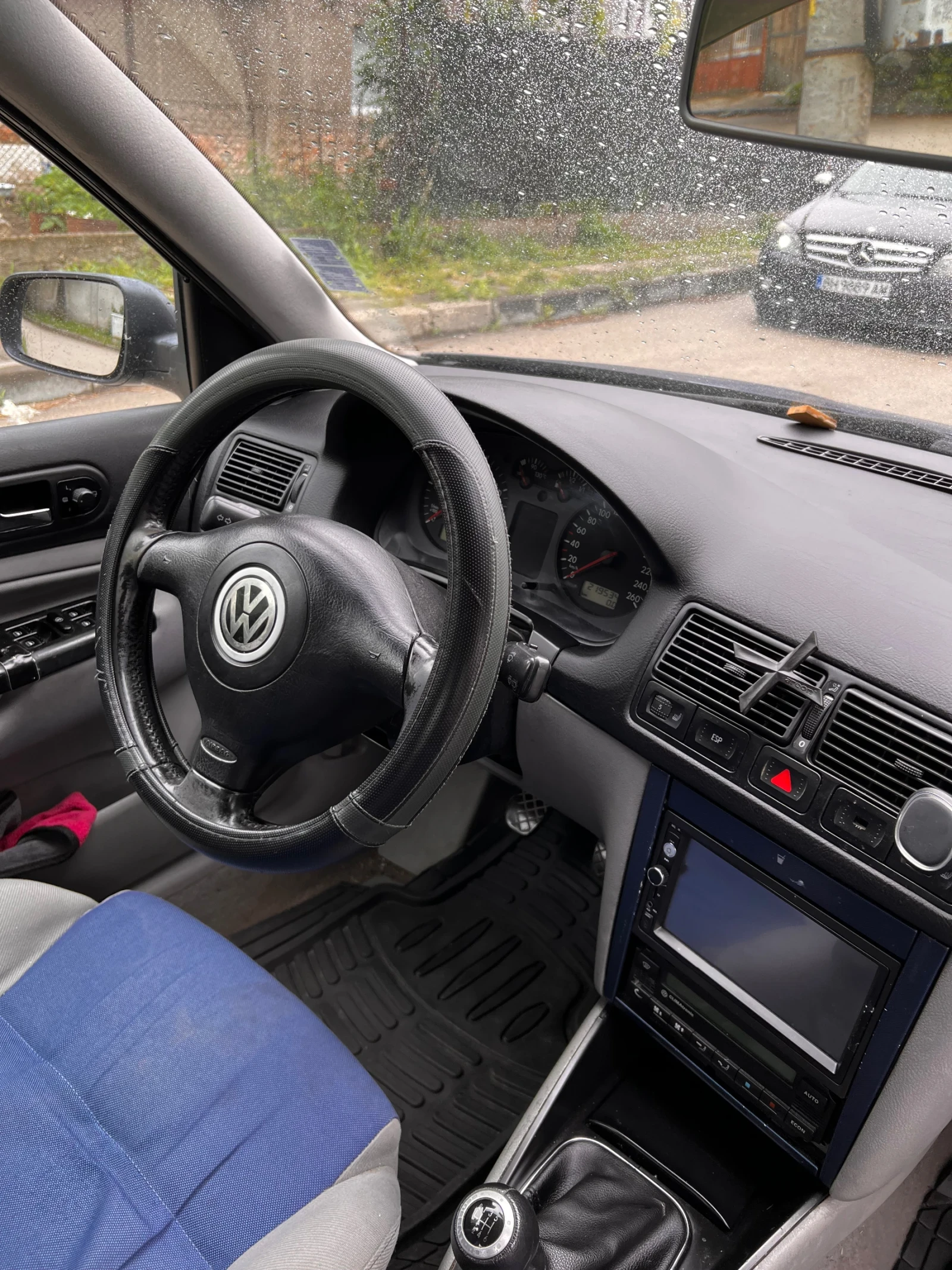 VW Golf, снимка 6 - Автомобили и джипове - 54870560