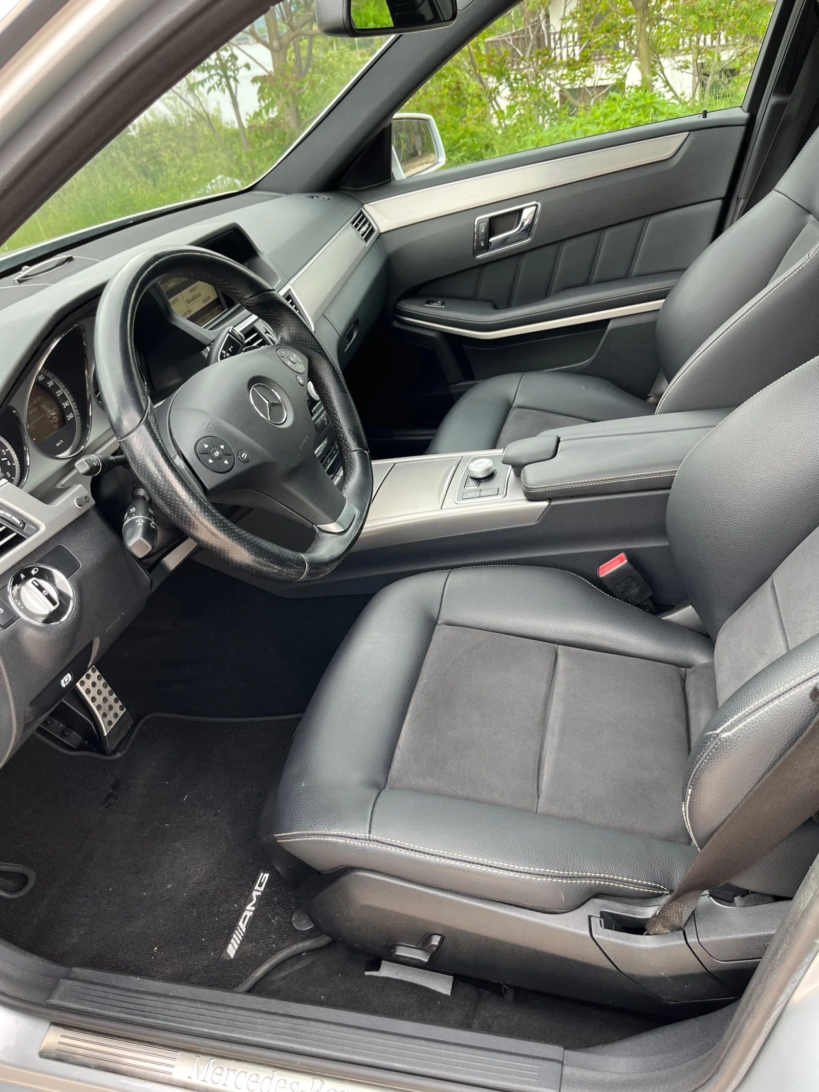 Mercedes-Benz E 350 E 350 CDI AMG, снимка 10 - Автомобили и джипове - 54940263