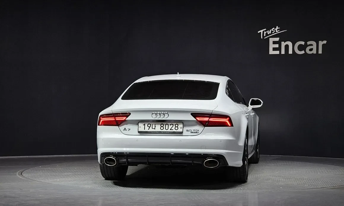 Audi A7 * RS7 OPTIC* ХЕАД ЪП* ПАНО* АМБИЕНТ* , снимка 4 - Автомобили и джипове - 54971105