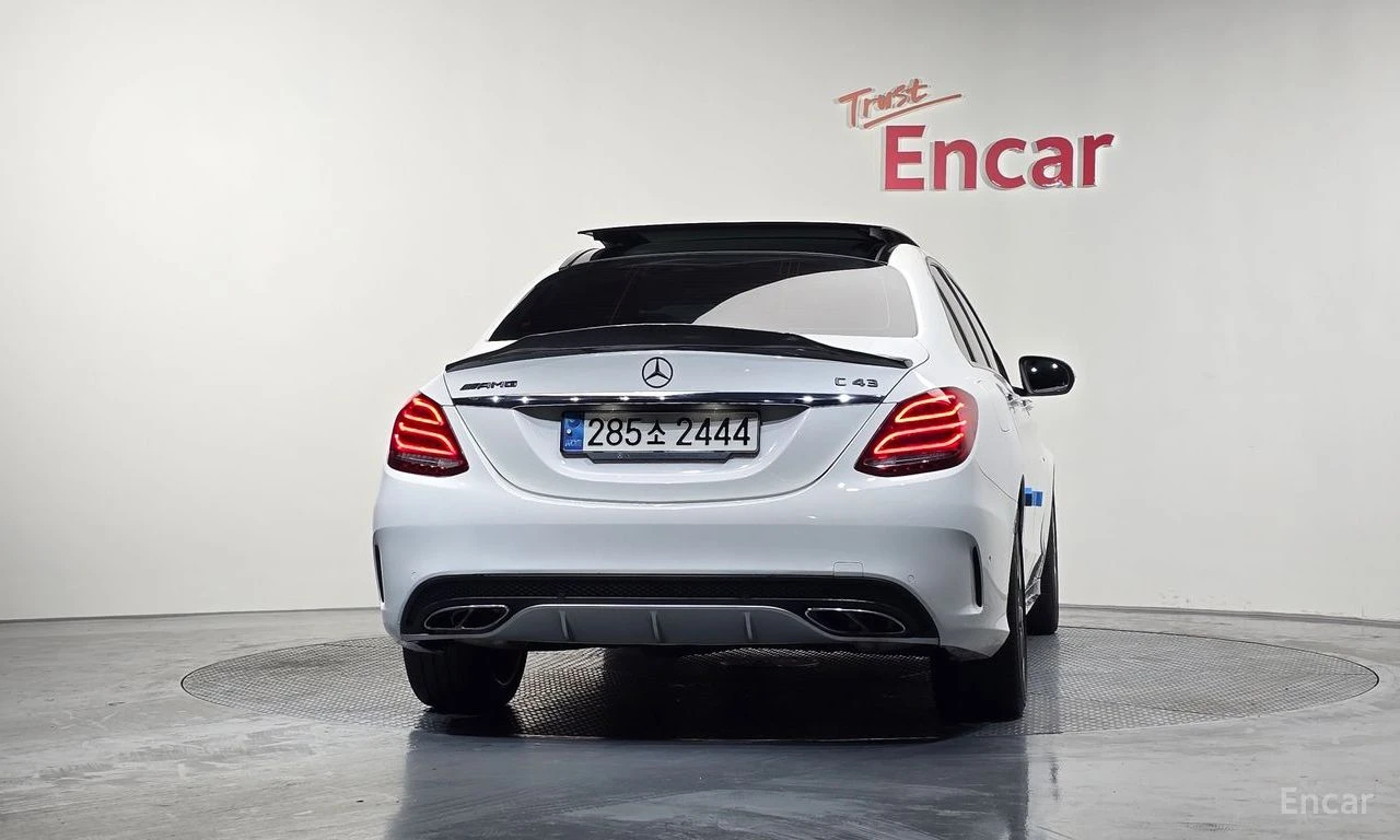 Mercedes-Benz C 43 AMG 4MATIC* BURMESTER* HUD* ПОДГРЕВ* SUNROOF* КАМЕРА* , снимка 4 - Автомобили и джипове - 54996549