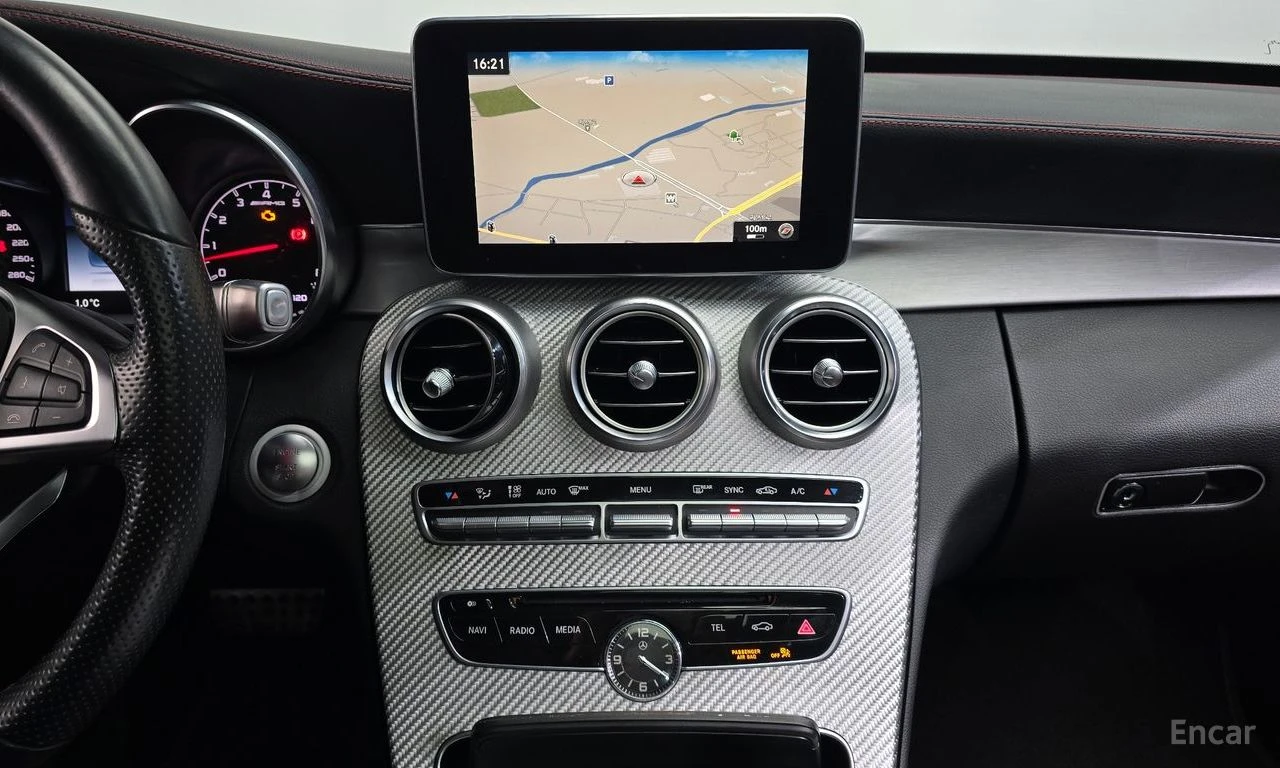Mercedes-Benz C 43 AMG 4MATIC* BURMESTER* HUD* ПОДГРЕВ* SUNROOF* КАМЕРА* , снимка 11 - Автомобили и джипове - 54996549