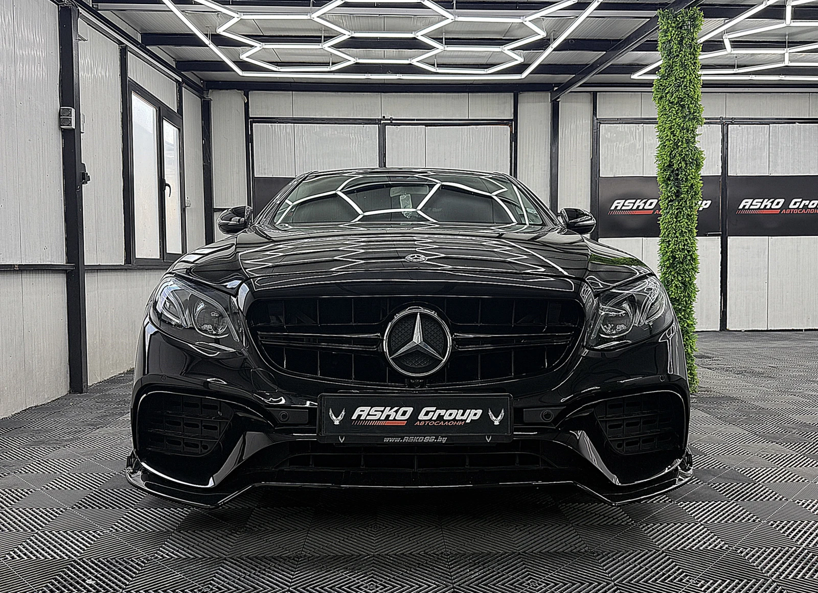 Mercedes-Benz E 220 AMG-line/KeylessGo/9-gt/СОБСТВЕН ЛИЗИНГ, снимка 2 - Автомобили и джипове - 55023602