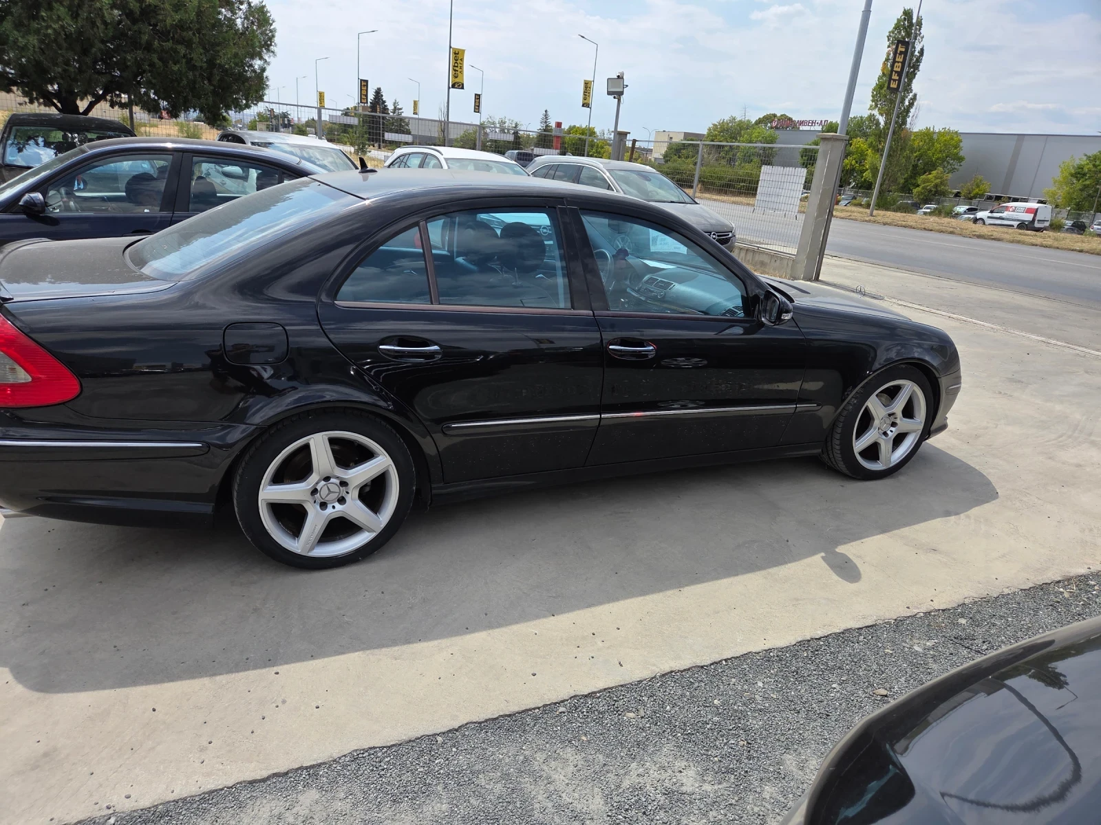 Mercedes-Benz E 280 3.0 D, снимка 2 - Автомобили и джипове - 55653663