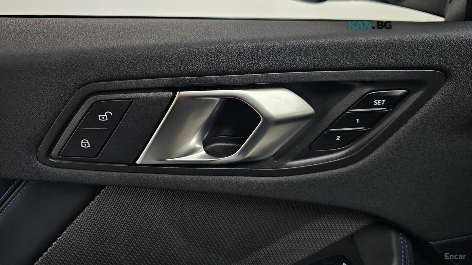 BMW M135 xDrive* Pro* First Edition* Harman Kardon* PANO* 3, снимка 15 - Автомобили и джипове - 55886949