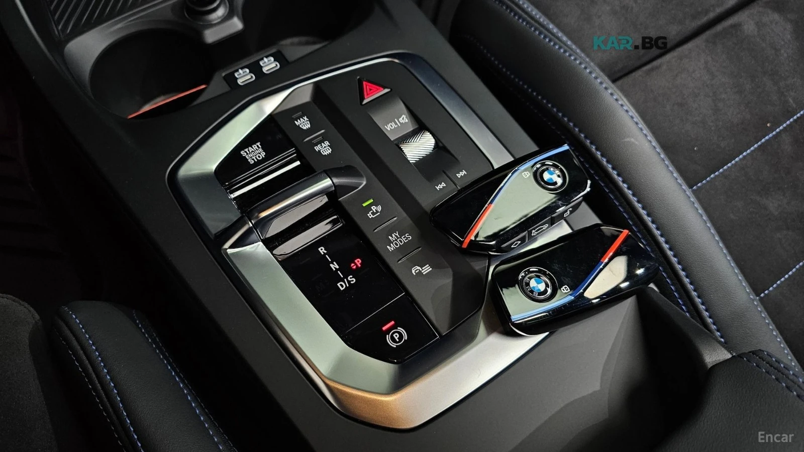 BMW M135 xDrive* Pro* First Edition* Harman Kardon* PANO* 3, снимка 9 - Автомобили и джипове - 55886949