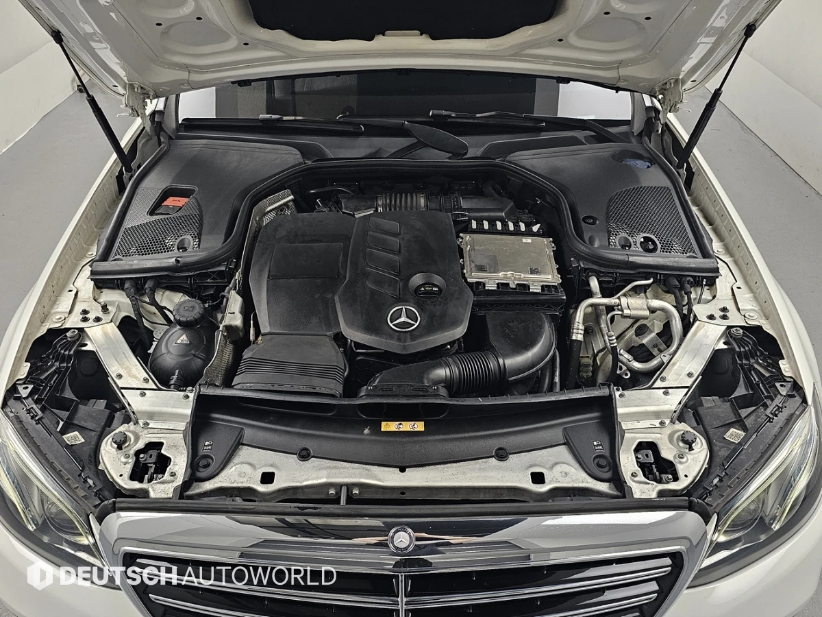 Mercedes-Benz E 220 BLIND SPOT* ЛЮК* КРАЙНА ЦЕНА, снимка 6 - Автомобили и джипове - 55982773