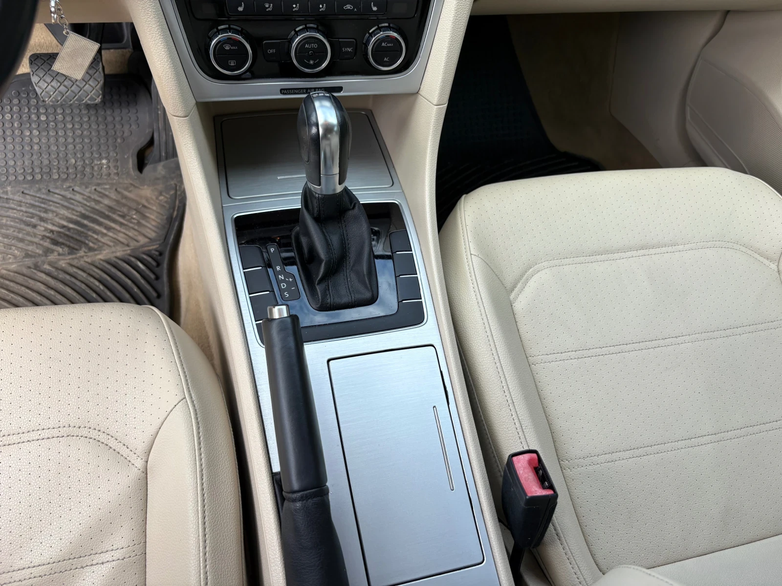 VW Passat 2.0, снимка 9 - Автомобили и джипове - 56096490