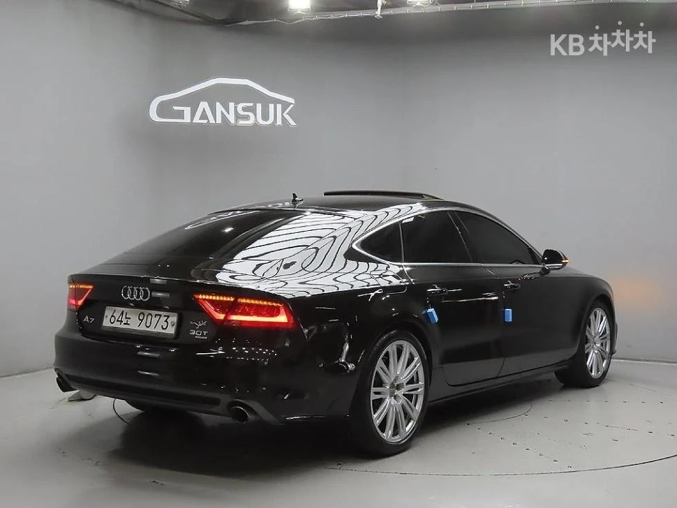 Audi A7 QUATTRO S-LINE * КРАЙНА ЦЕНА* FULL MAX, снимка 4 - Автомобили и джипове - 56110731
