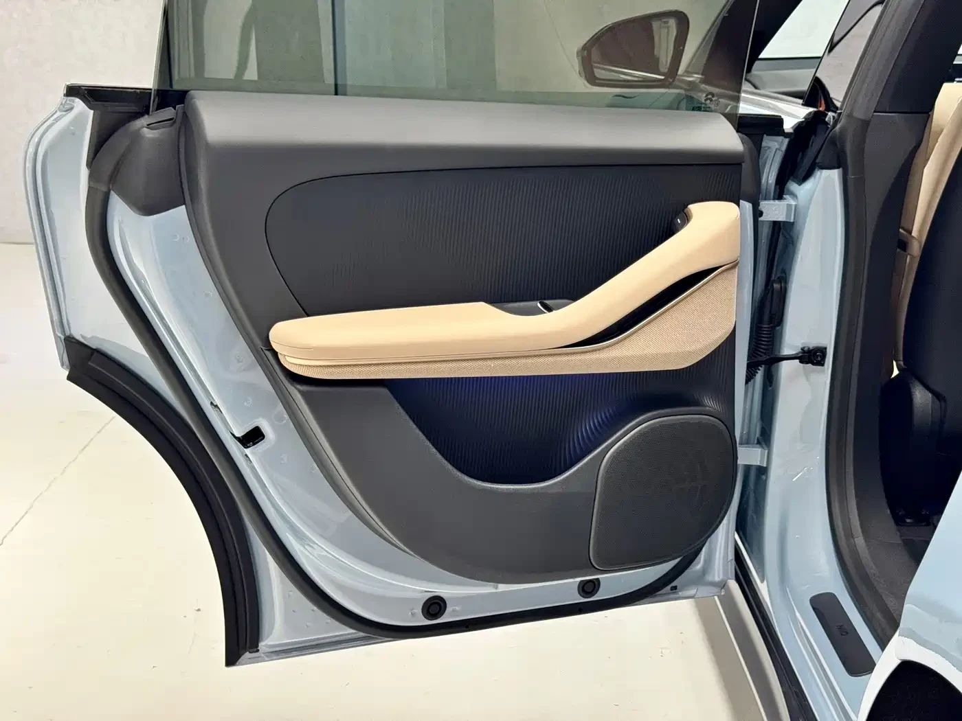 NIO ET5 75 kWh | 360 ������ | LiDAR | �������� |  | Mobile.bg � ����������� 11