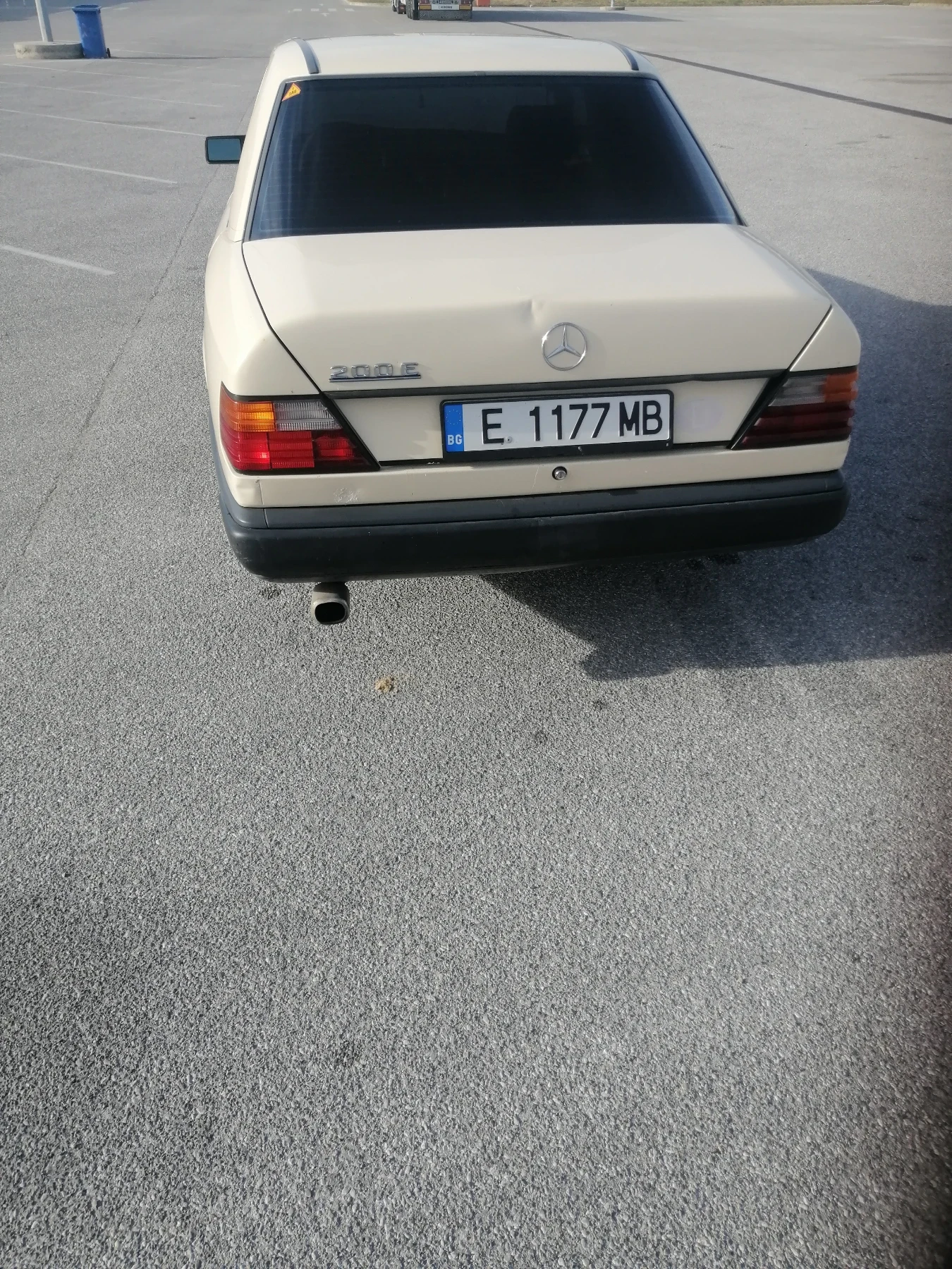 Mercedes-Benz 124 124, снимка 4 - Автомобили и джипове - 56740512