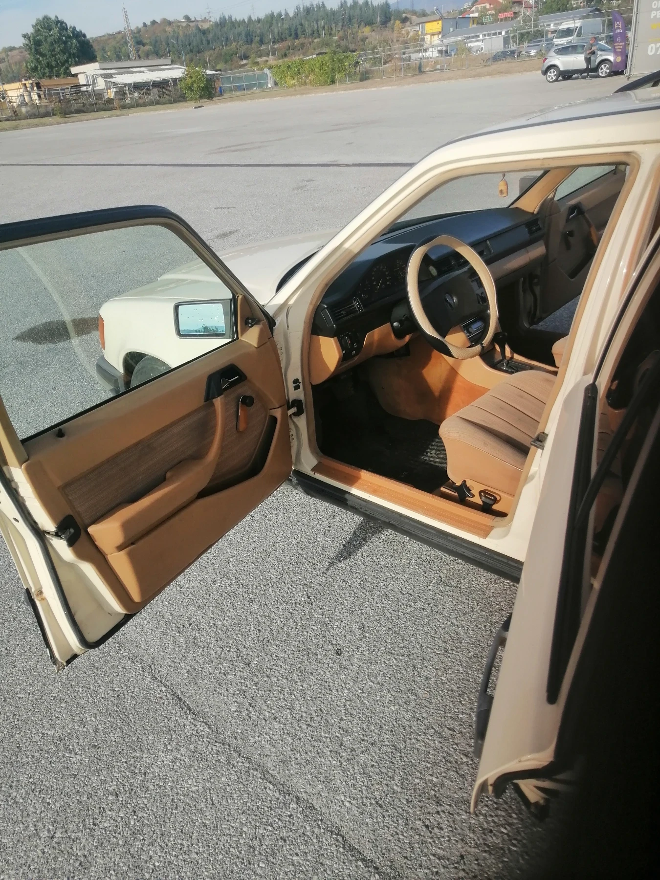 Mercedes-Benz 124 124, снимка 6 - Автомобили и джипове - 56740512