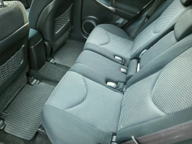 Toyota Rav4 2, 2 D-4D-136k.c.4X4-6  | Mobile.bg    12