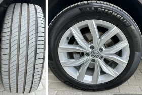 VW Tiguan 2.0Tdi / Panorama / Distronic / 360 view / Navi - 37600 лв. - 52593926 16