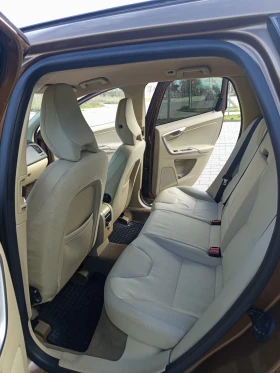 Volvo XC60, снимка 8