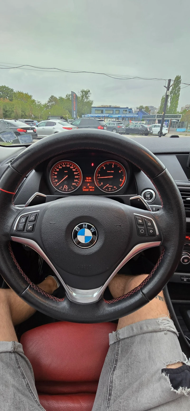 BMW X1 2.5/218HP/PANO/M-PACK/X-DRIVE/184b, снимка 8 - Автомобили и джипове - 47192408