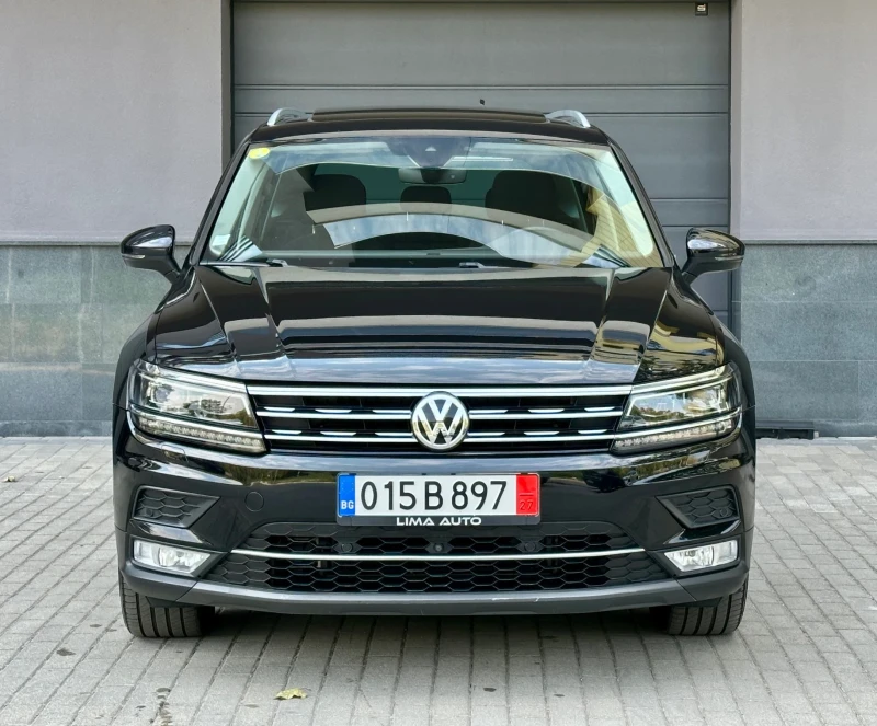 VW Tiguan 2.0Tdi / Panorama / Distronic / 360 view / Navi, снимка 2 - Автомобили и джипове - 51404703