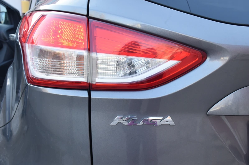 Ford Kuga, снимка 15 - Автомобили и джипове - 52517566