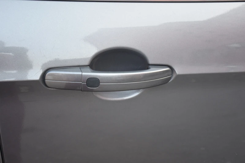 Ford Kuga, снимка 7 - Автомобили и джипове - 52517566