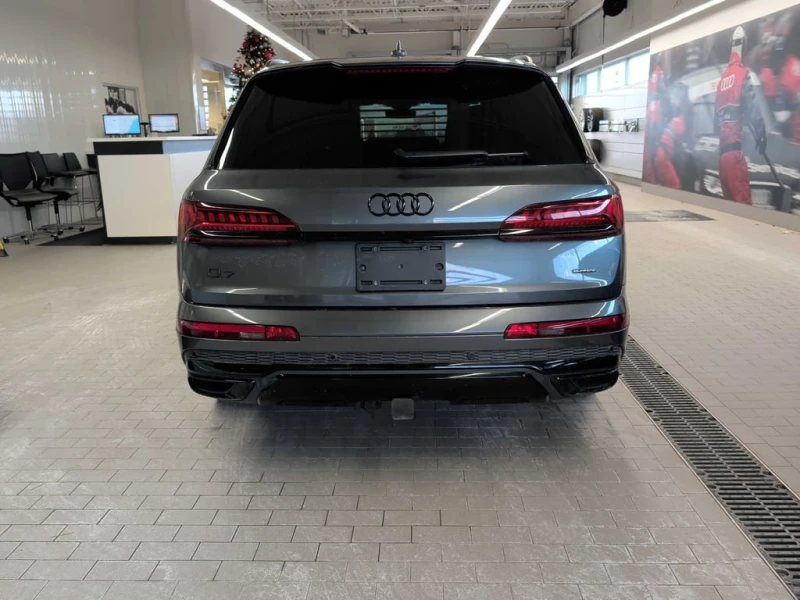 Audi Q7 Technik  CARFAX, снимка 4 - Автомобили и джипове - 52595289