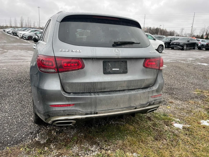 Mercedes-Benz GLC 300 2022* CARFAX * БЕЗ ПЪРВОНАЧАЛНА ВНОСКА, снимка 5 - Автомобили и джипове - 52851740