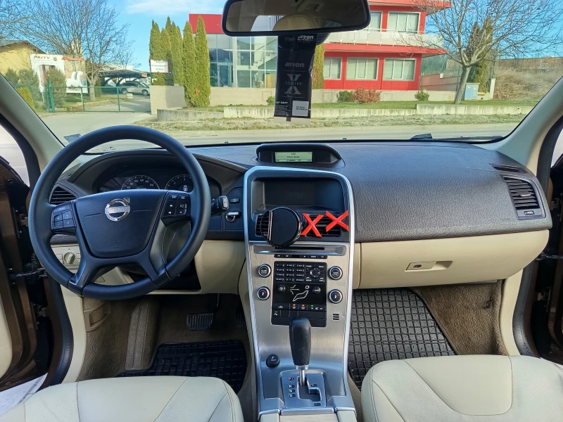 Volvo XC60, снимка 5 - Автомобили и джипове - 52951342