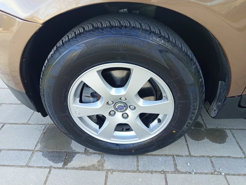Volvo XC60, снимка 11 - Автомобили и джипове - 52951342