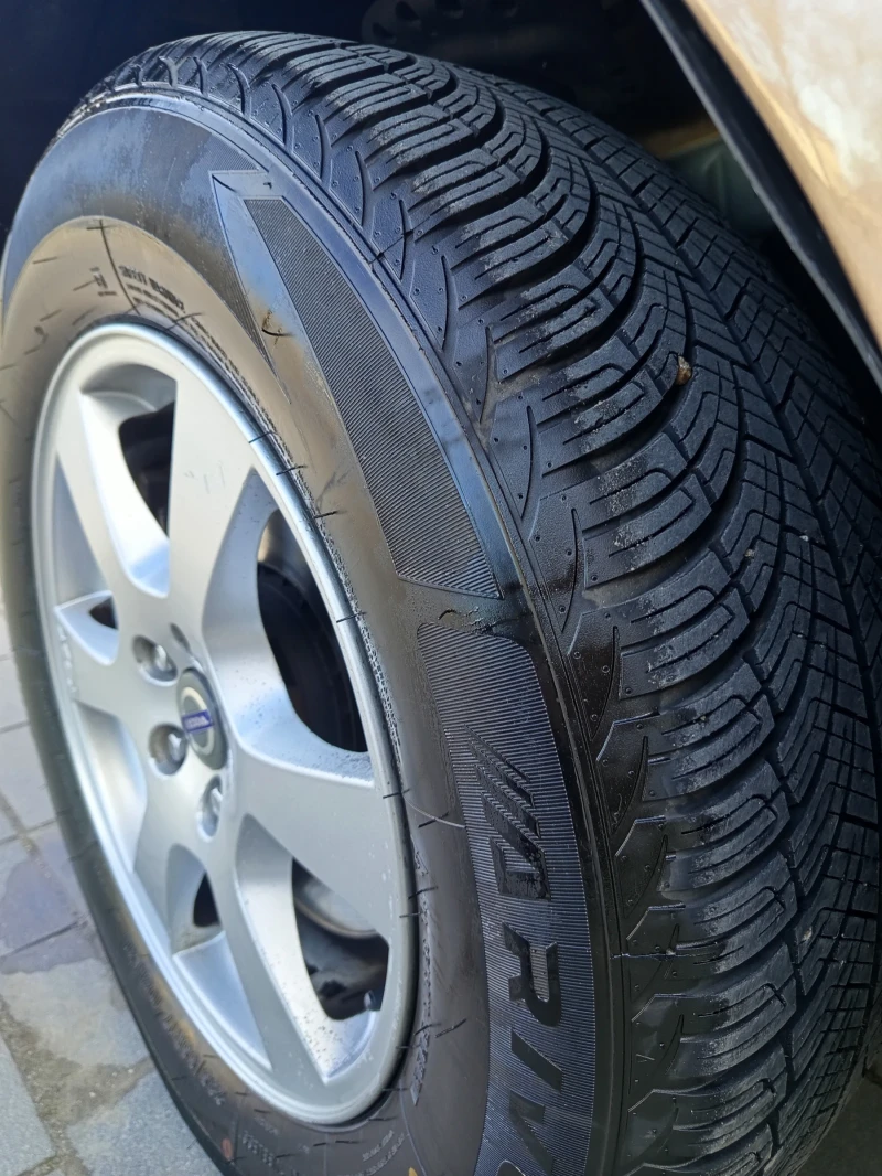 Volvo XC60, снимка 10 - Автомобили и джипове - 52951342