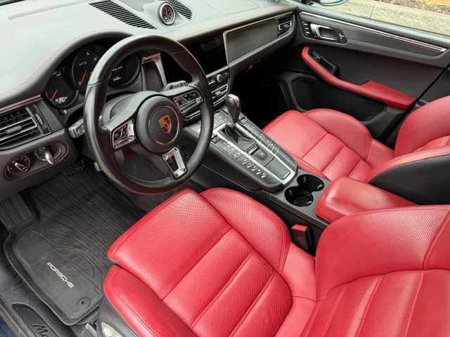 Porsche Macan GTS SportChrono* Обдух* Подгрев* BOSE* М.Точка* , снимка 12 - Автомобили и джипове - 56170891