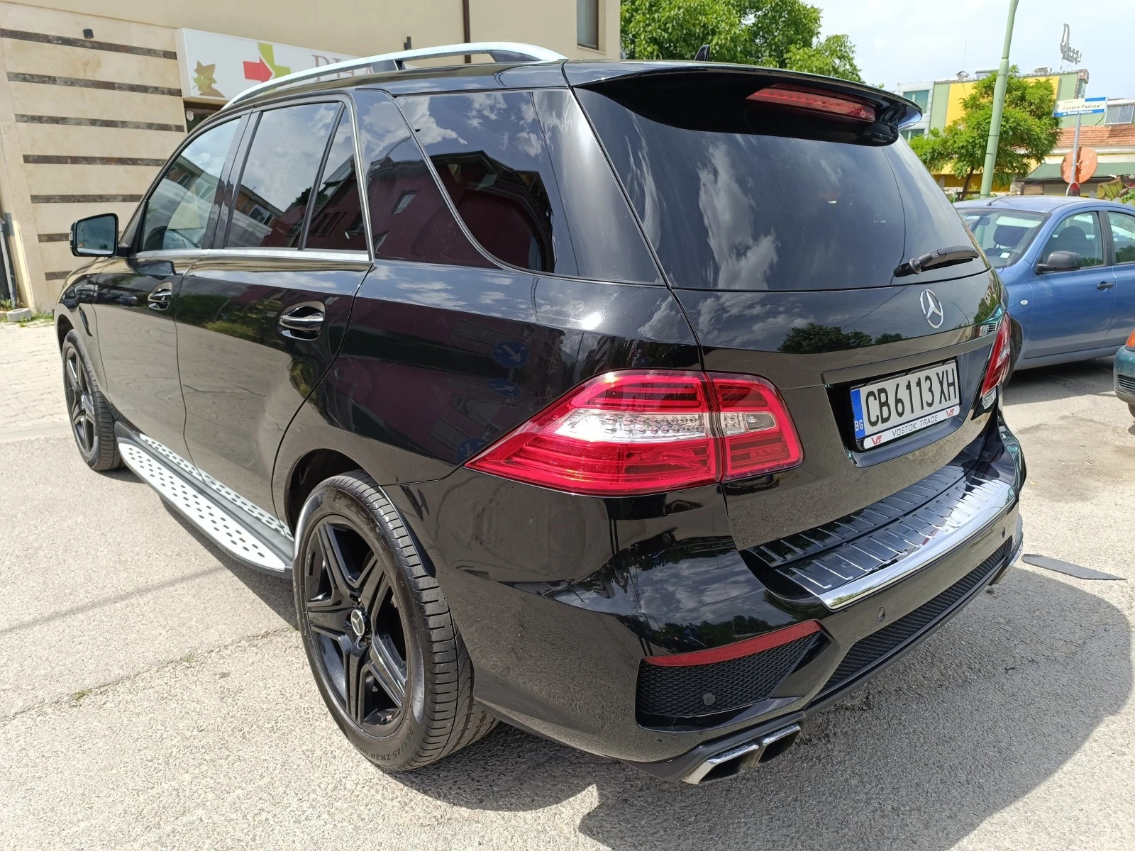 Mercedes-Benz ML 63 AMG  - изображение 4