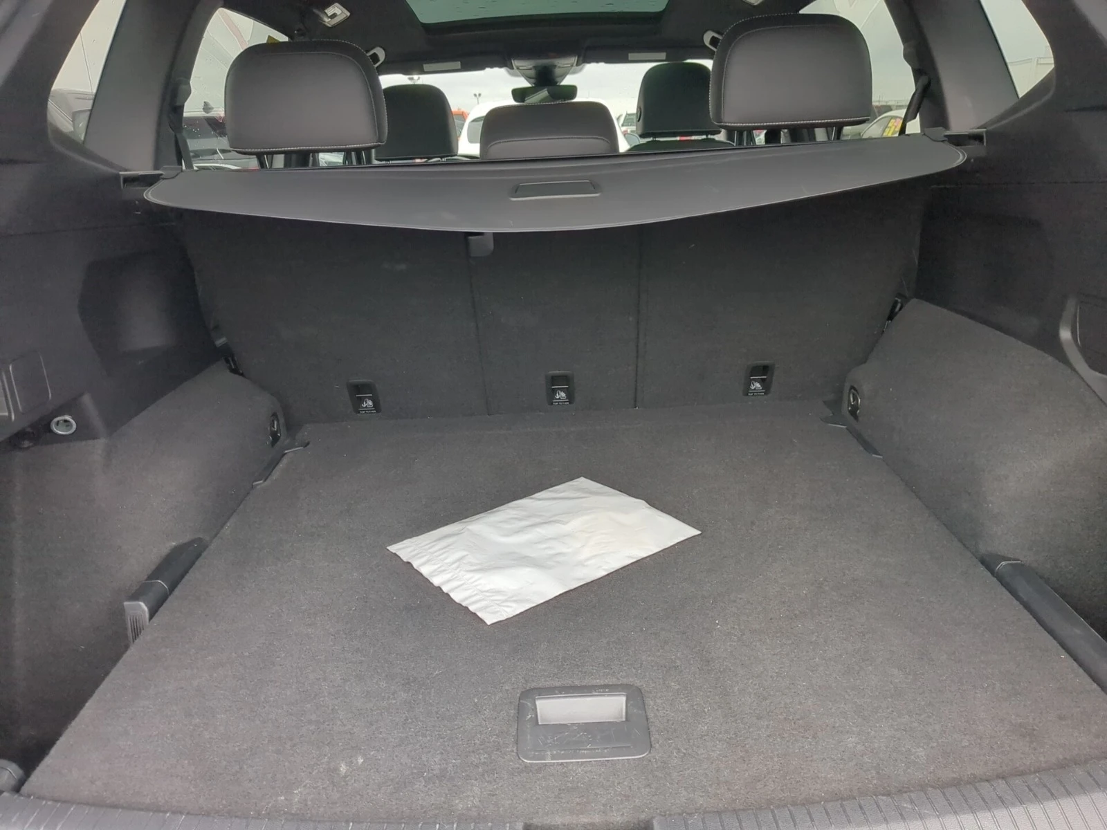 VW Tiguan * COMFORTLINE R-LINE BLACK EDITION* CARFAX*  | Mobile.bg � ����������� 8