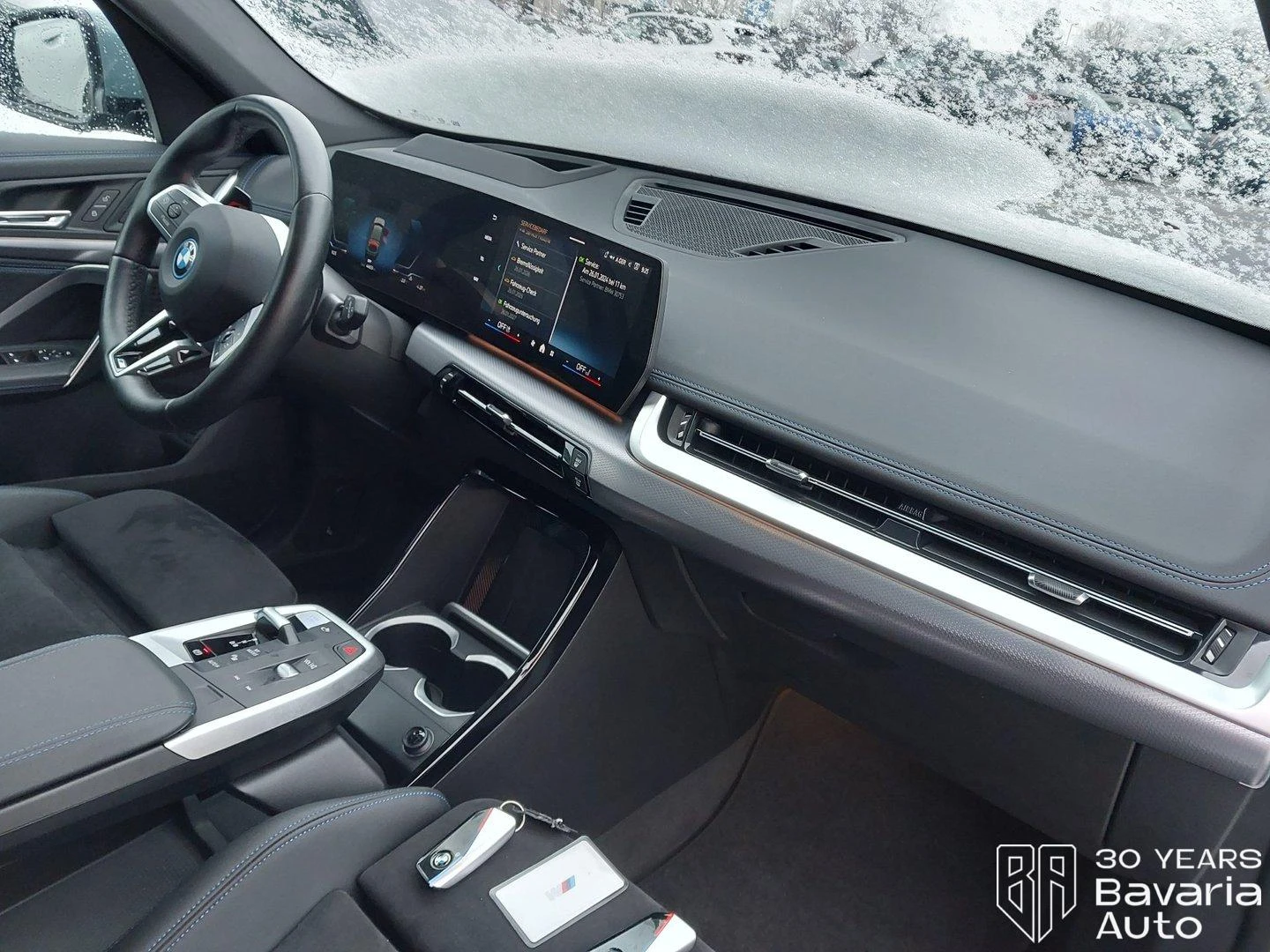 BMW iX1 30 xDrive M Sport Paket | Mobile.bg � ����������� 7