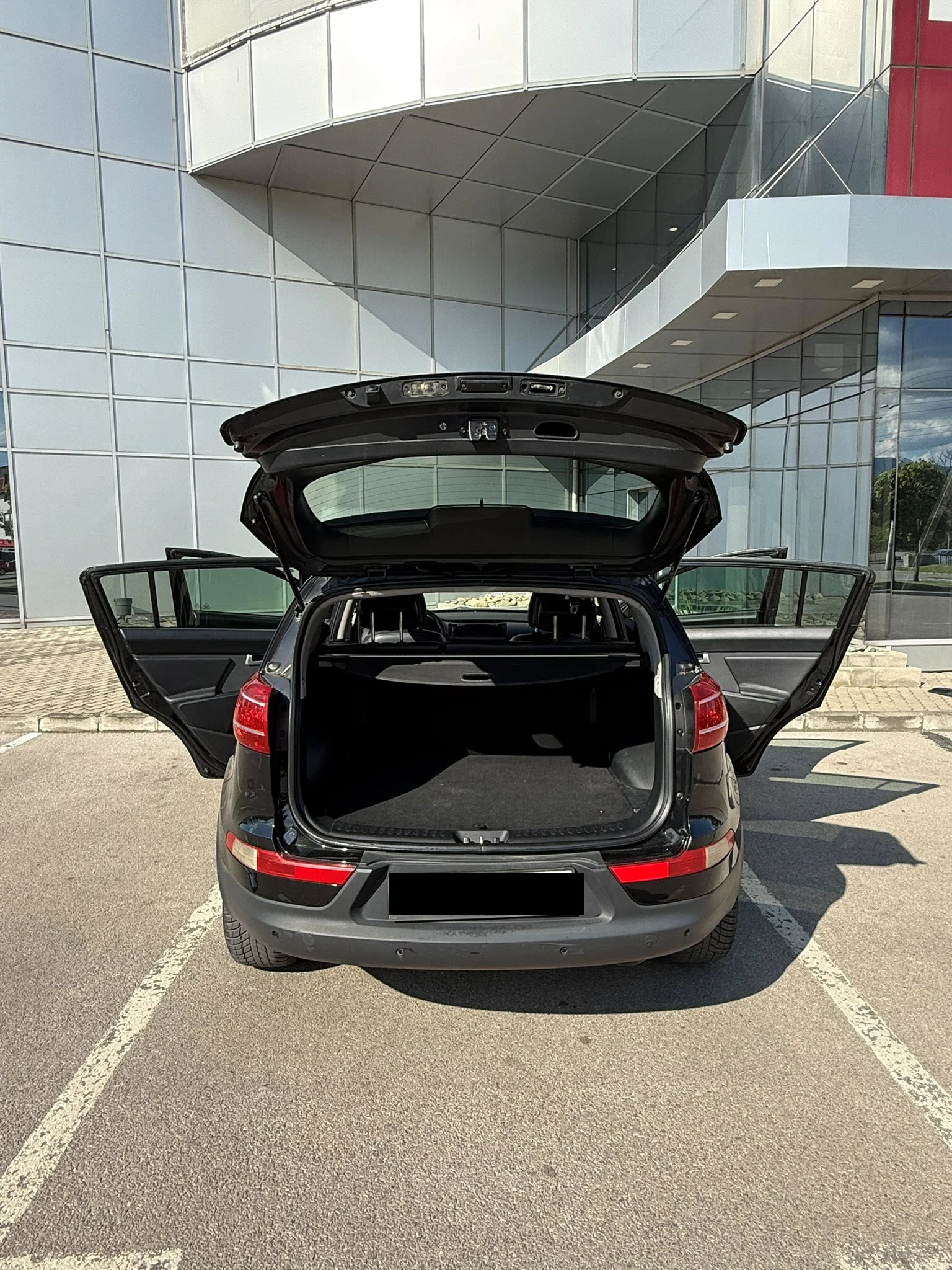 Kia Sportage 2.0CRDI, 4х4 , Автомат , Кожа , Нави Камера., снимка 9 - Автомобили и джипове - 53891432