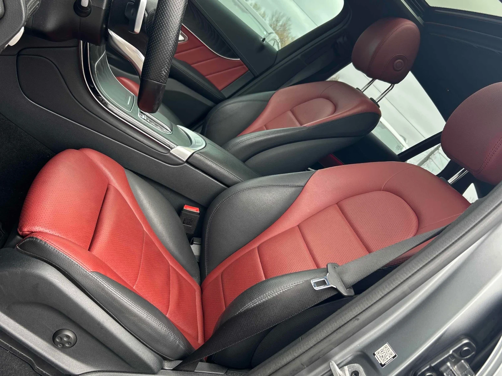 Mercedes-Benz GLC 300 ДИСТРИНИК * ПОДГРЕВ * CAR FAX * АВТО КРЕДИТ * , снимка 7 - Автомобили и джипове - 54202527