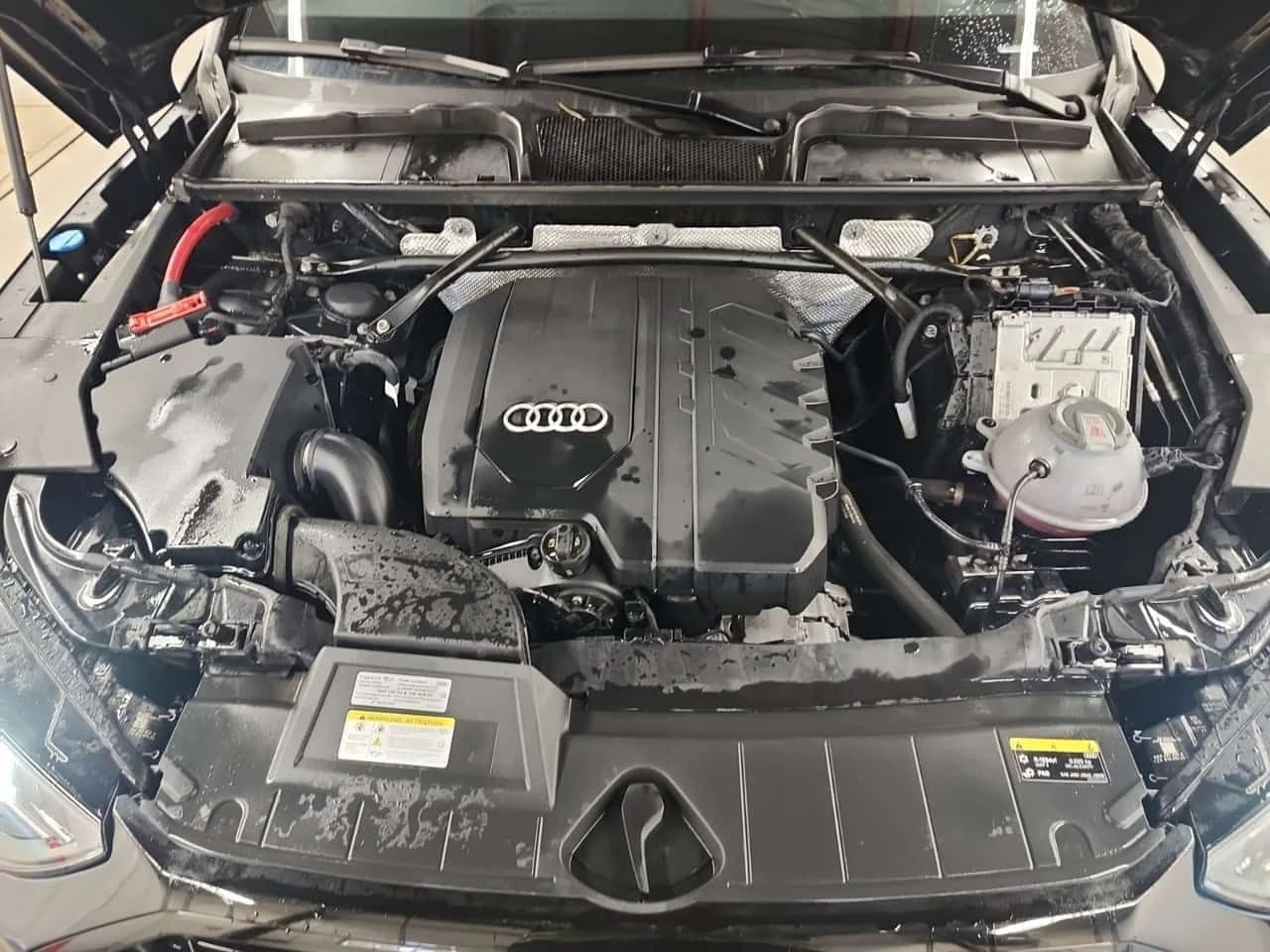 Audi Q5 S LINE PREMIUM PLUS| PANORAMA| AMBIENT| 2 КЛЮЧА, снимка 8 - Автомобили и джипове - 54226032