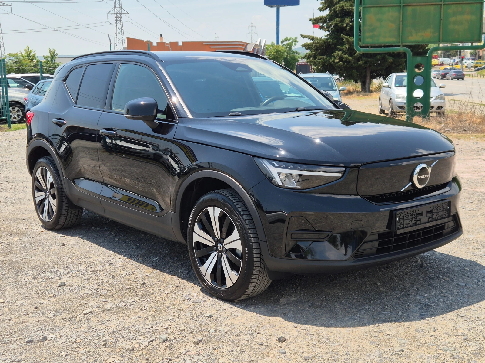 Volvo XC40 69KWh, снимка 7 - Автомобили и джипове - 54801764