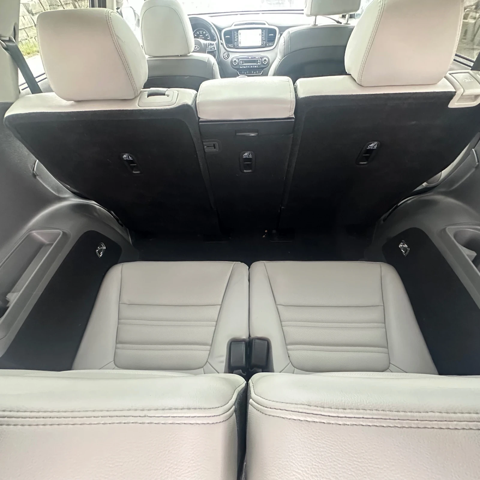 Kia Sorento SX Facelift 2019г. 3.3 V6 4x4 | 8АТ | Дистроник, , снимка 15 - Автомобили и джипове - 54917469