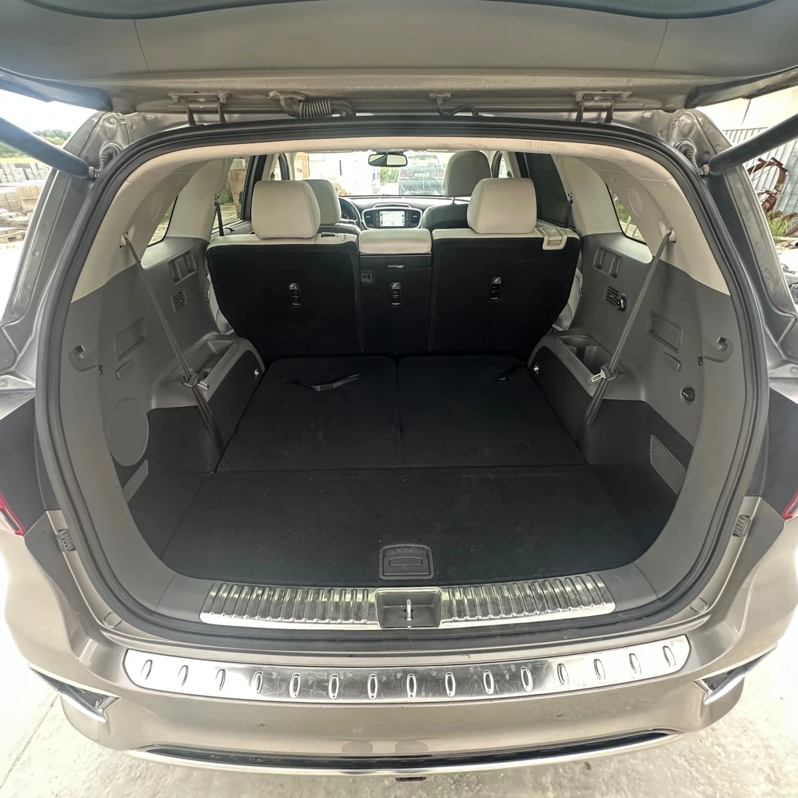 Kia Sorento SX Facelift 2019г. 3.3 V6 4x4 | 8АТ | Дистроник, , снимка 10 - Автомобили и джипове - 54917469
