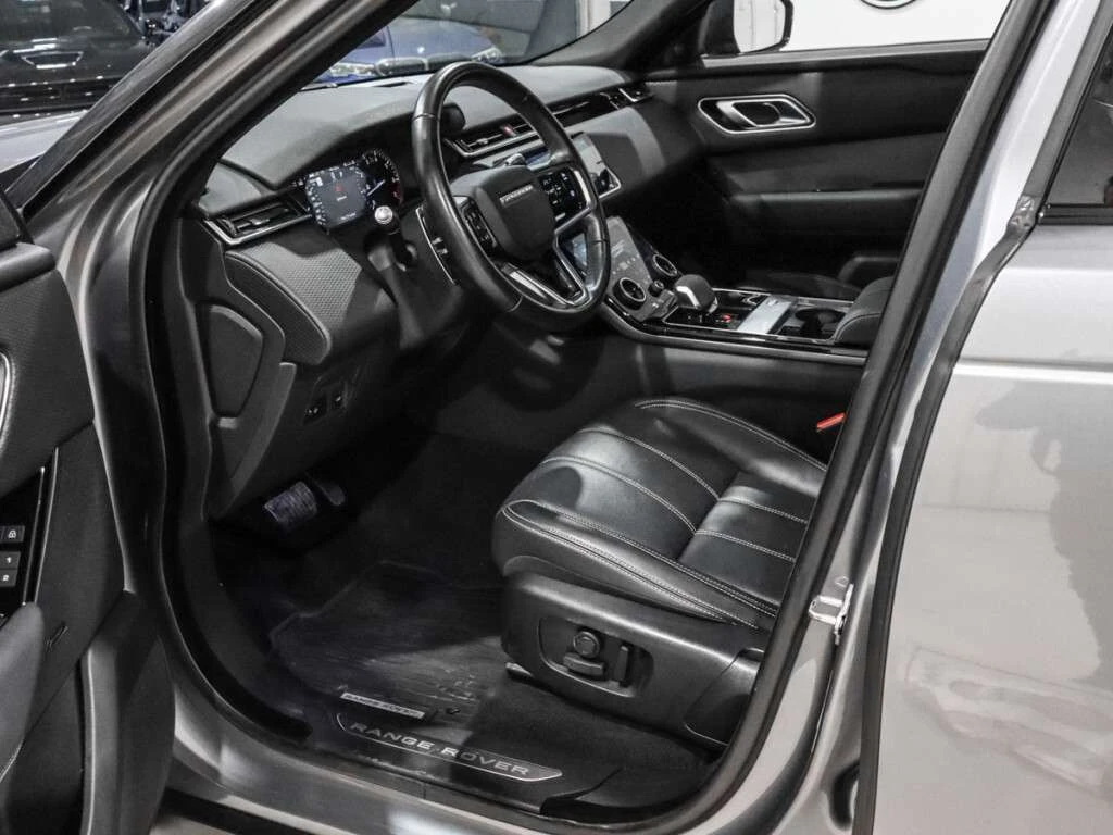 Land Rover Range Rover Velar P250 S / Black Pack / ЦЕНА ДО БГ, снимка 14 - Автомобили и джипове - 54981976