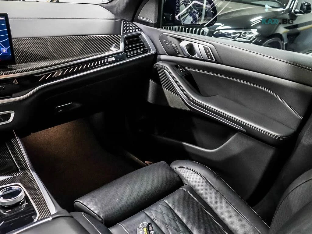 BMW X5 * M60i * * CARBON * Автокредит (Цена до България), снимка 10 - Автомобили и джипове - 55118146