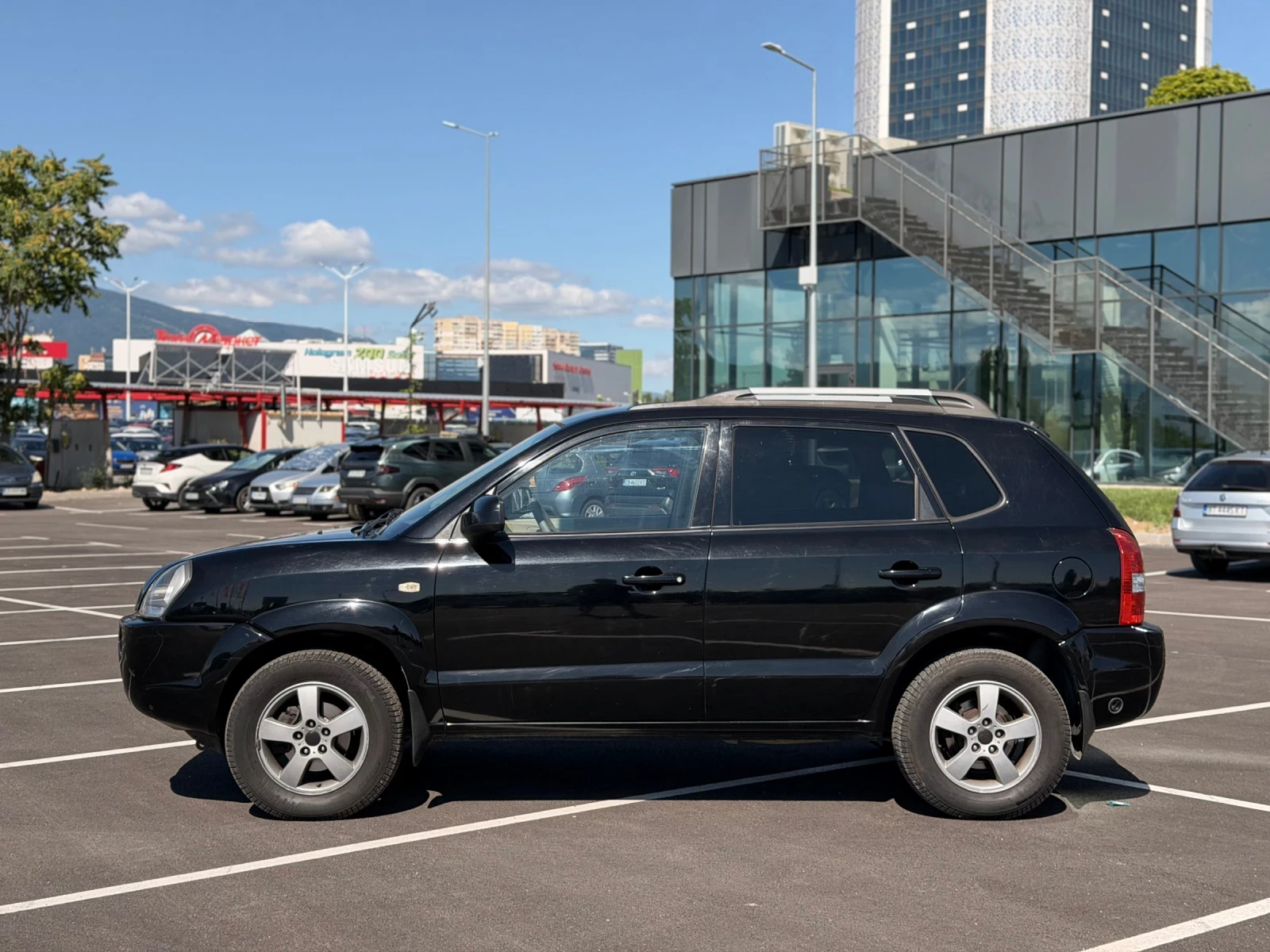 Hyundai Tucson 2.0-Бензин-газ-всичко платено., снимка 5 - Автомобили и джипове - 55275011