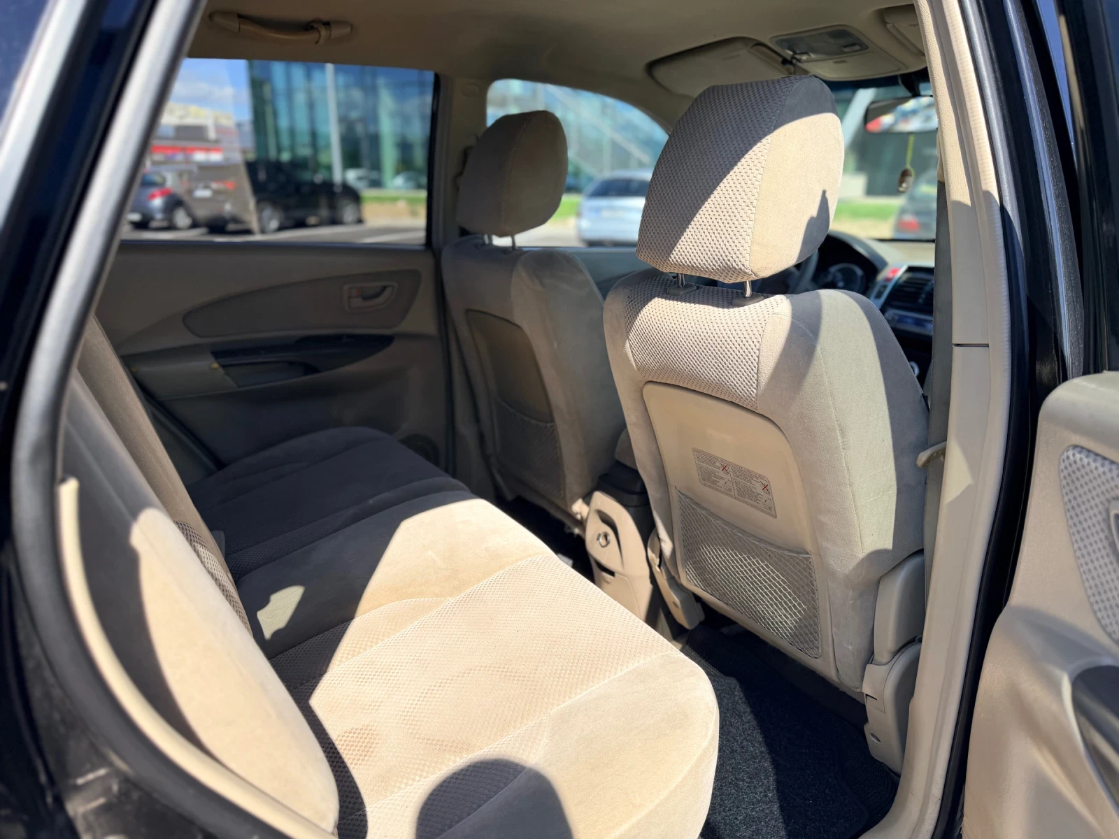 Hyundai Tucson 2.0-Бензин-газ-всичко платено., снимка 14 - Автомобили и джипове - 55275011